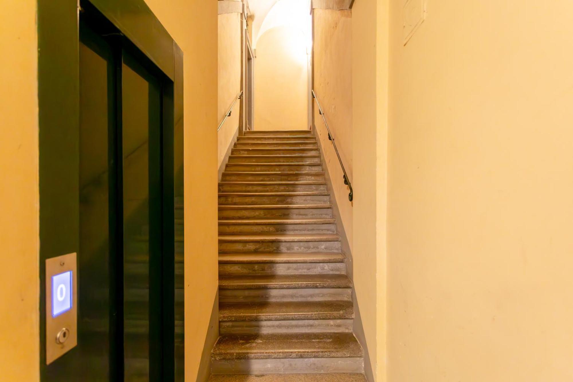 Ferienwohnung Casa Cristina In Piazza Farnese Rom Exterior foto